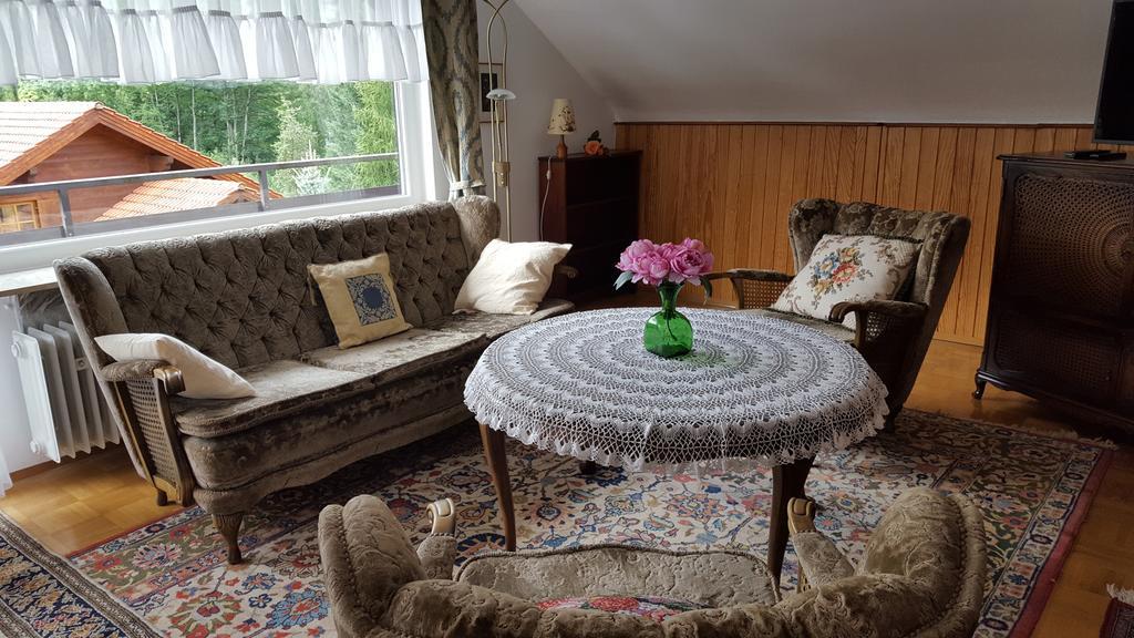 Wildbad Luft Apartment Бад Вилдбад Екстериор снимка